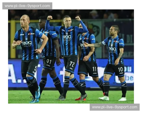 巅峰博弈：当枪手的“美丽足球”撞上红蓝军团的“拉玛西亚之光”——欧冠史诗对决全景解析